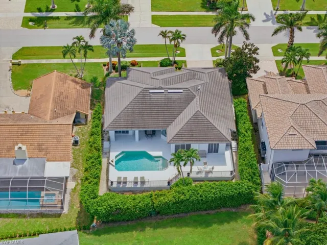 980 Fieldstone Dr, Marco Island, Florida 34145