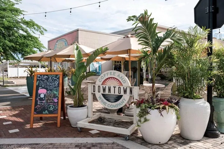 Downtown Bonita and Wine company serving craft coffees, wines, and small plates