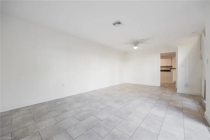 11674 Pointe Circle Dr, Fort Myers, Florida 33908