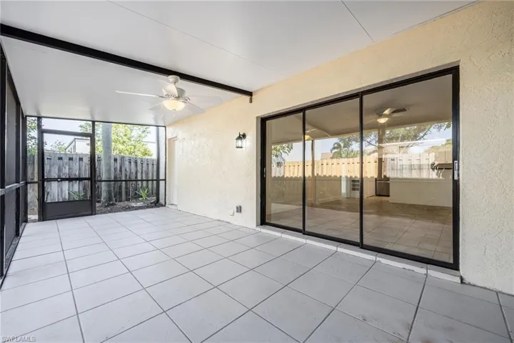 11674 Pointe Circle Dr, Fort Myers, Florida 33908