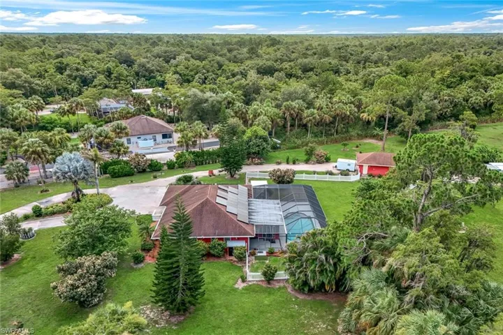 360 16th Ave Nw, Naples, Florida 34120