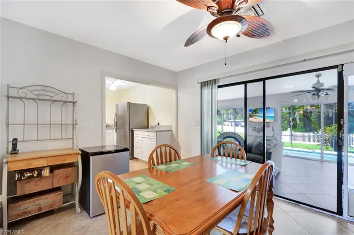 360 16th Ave Nw, Naples, Florida 34120