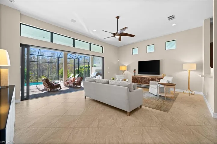 14686 Reserve Pl, Naples, Florida 34109