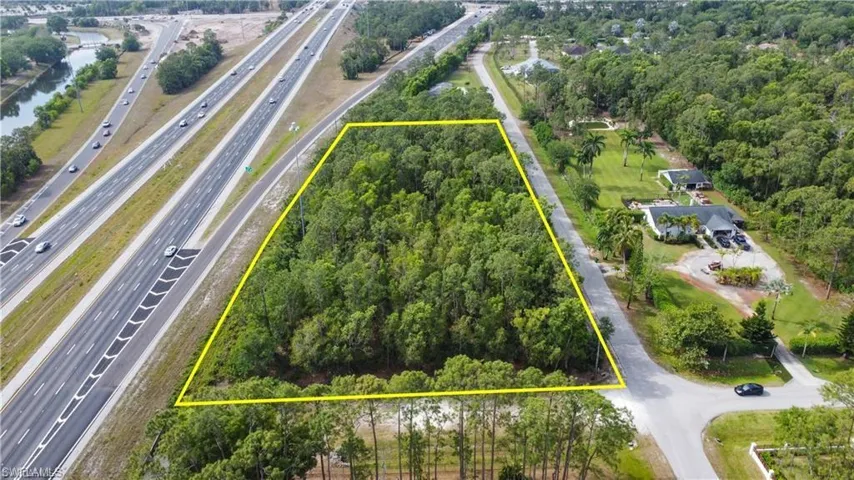 620 Soll St, Naples, Florida 34109