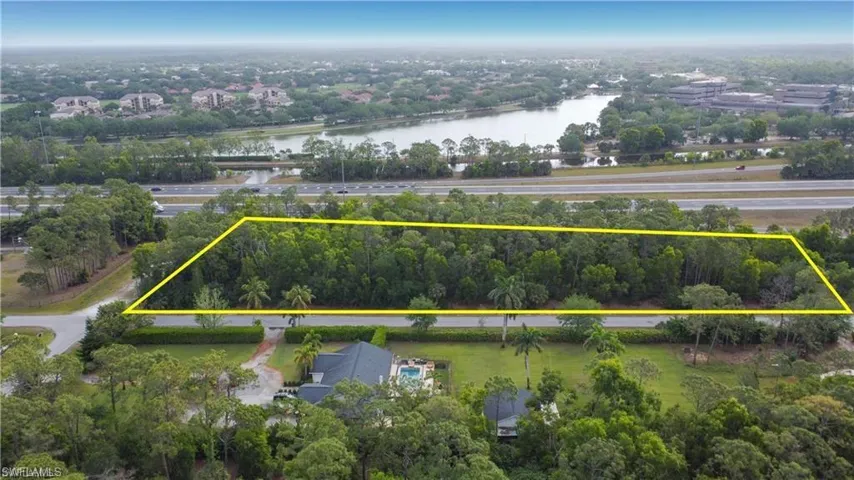 620 Soll St, Naples, Florida 34109