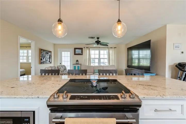 1634 Se 39th Ter, Cape Coral Fl 33904