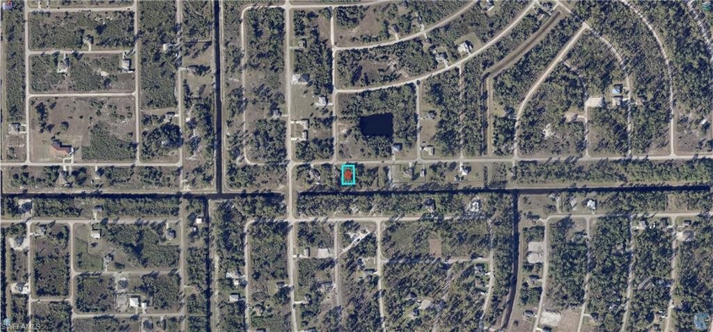 924 Lakeside DR, LEHIGH ACRES FL 33974
