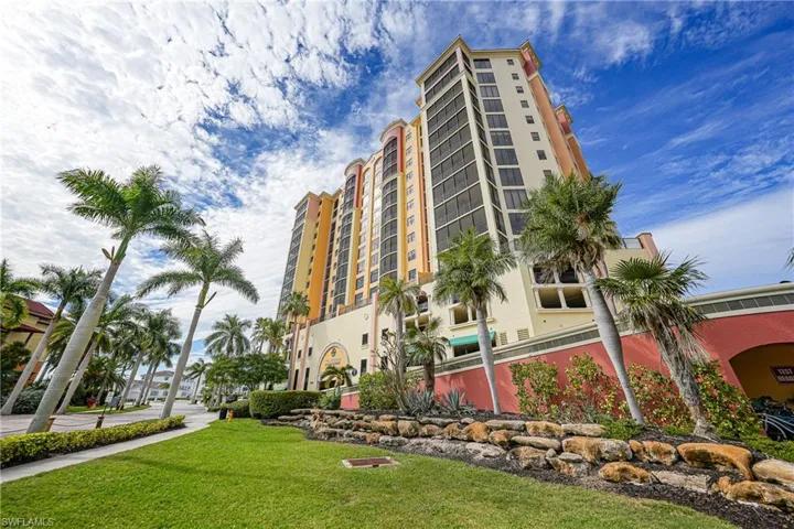 View of apartment building / complex