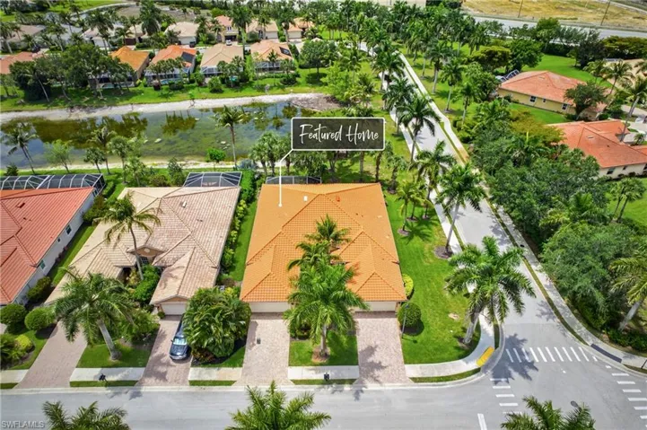 14214  Manchester  DR, Naples, FL 34114