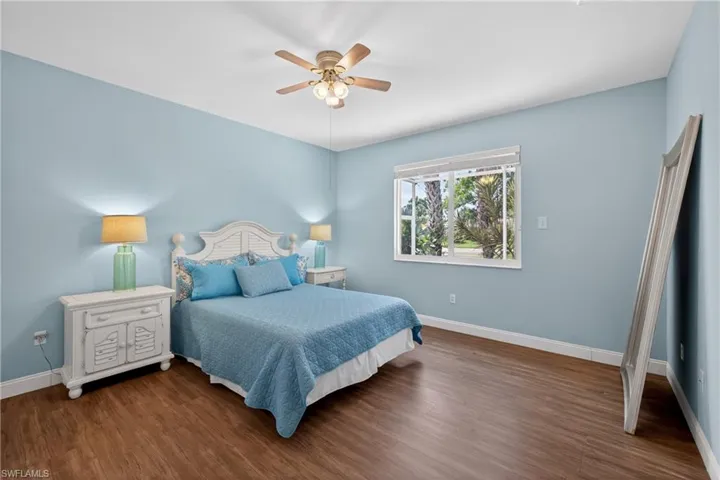14214  Manchester  DR, Naples, FL 34114