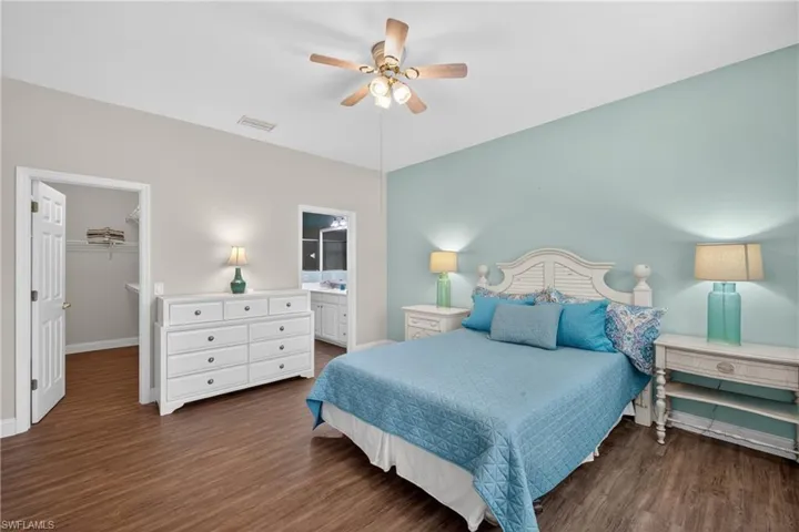 14214  Manchester  DR, Naples, FL 34114