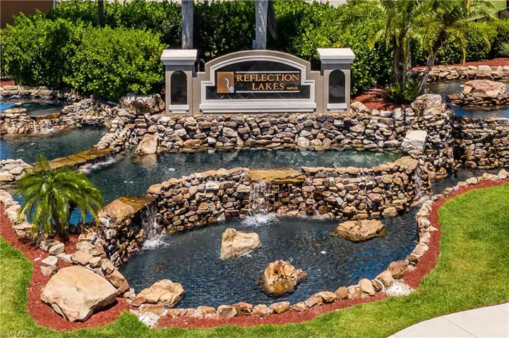 14214  Manchester  DR, Naples, FL 34114