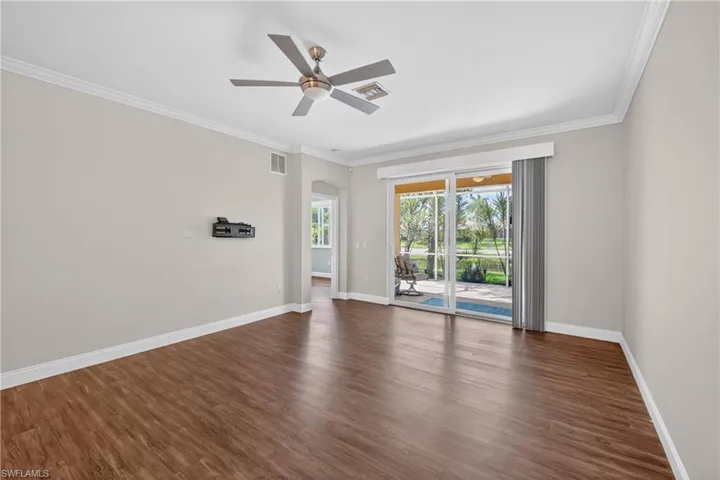 14214  Manchester  DR, Naples, FL 34114