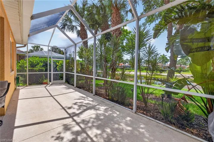 14214  Manchester  DR, Naples, FL 34114