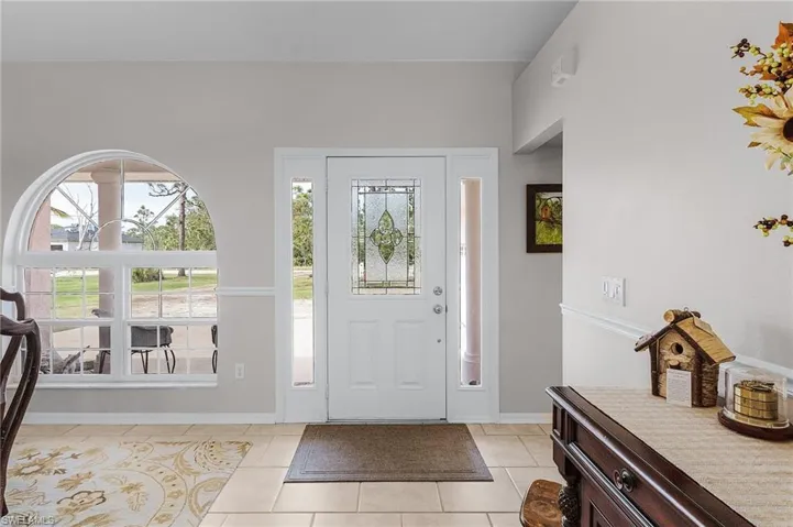 Interior entryway