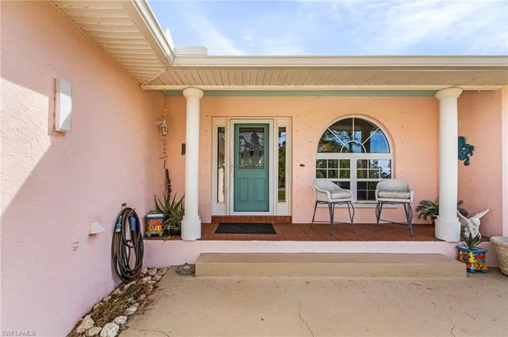 Front entryway