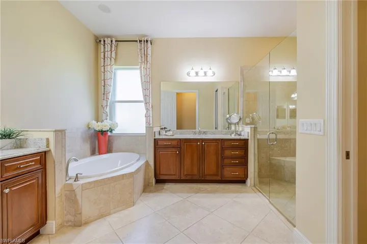 Primary bath