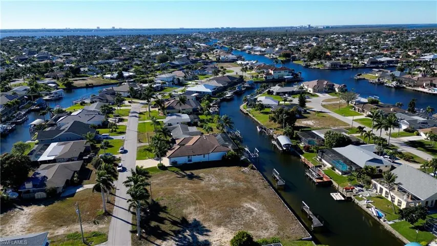 4920 Seville Ct, Cape Coral, Florida 33904
