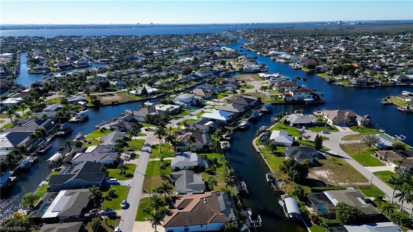 4920 Seville Ct, Cape Coral, Florida 33904