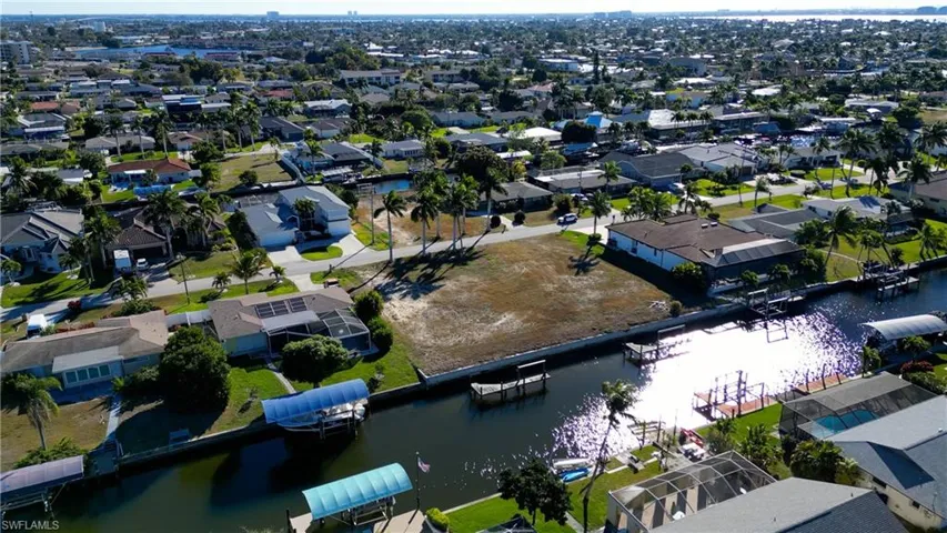 4920 Seville Ct, Cape Coral, Florida 33904