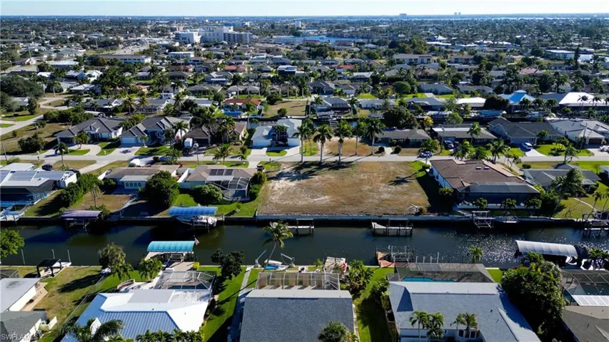 4920 Seville Ct, Cape Coral, Florida 33904