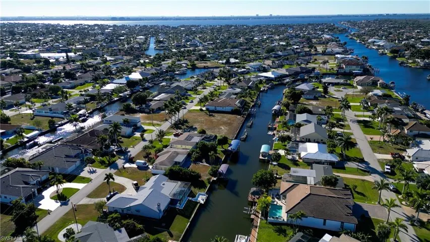4920 Seville Ct, Cape Coral, Florida 33904