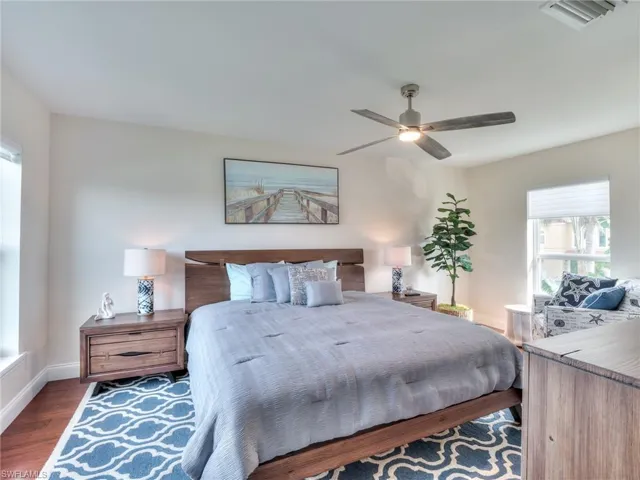 1511  Angel  DR, Sanibel, FL 33957