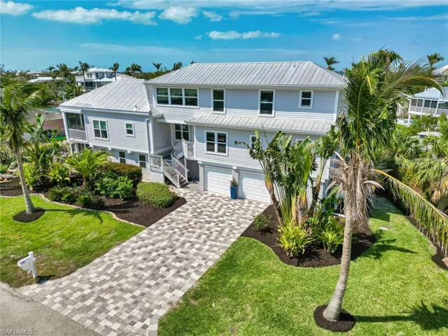 1511  Angel  DR, Sanibel, FL 33957