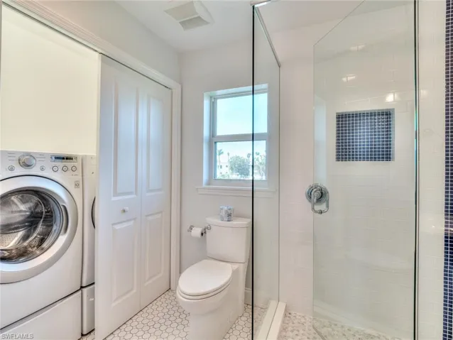 1511  Angel  DR, Sanibel, FL 33957