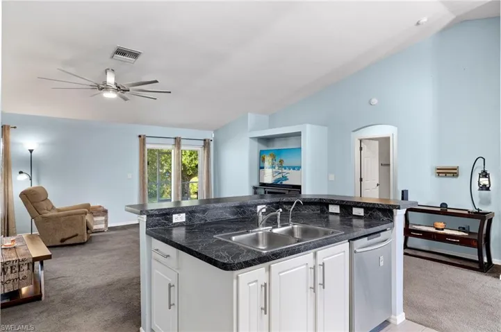 3102  Fiona  CT, Lehigh Acres, FL 33976