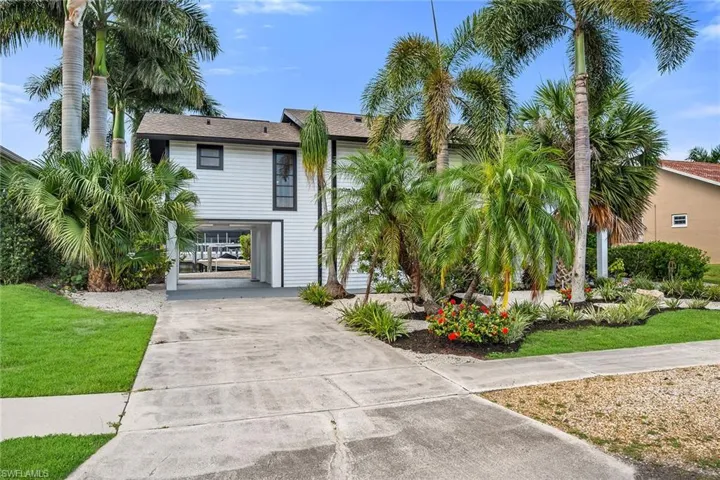 1149 Bond Ct, Marco Island, Florida 34145