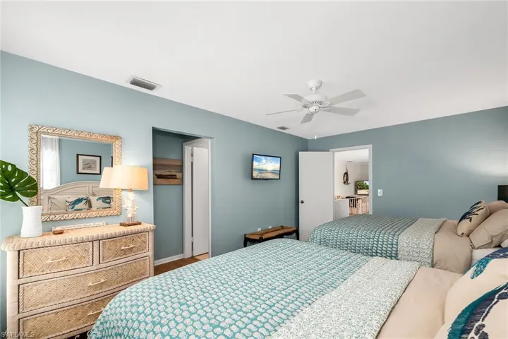 1149 Bond Ct, Marco Island, Florida 34145