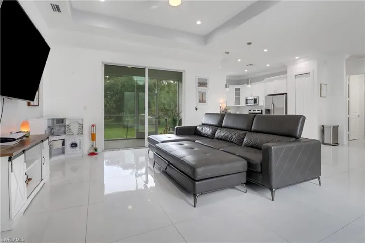 831 20th St Ne, Naples Fl 34120