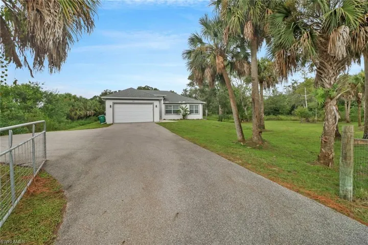 831 20th St Ne, Naples Fl 34120