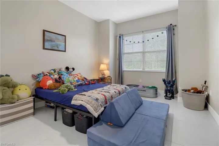 831 20th St Ne, Naples Fl 34120