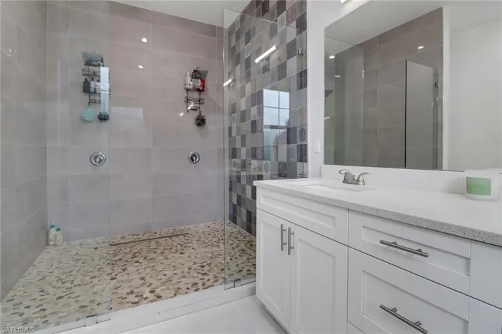 831 20th St Ne, Naples Fl 34120