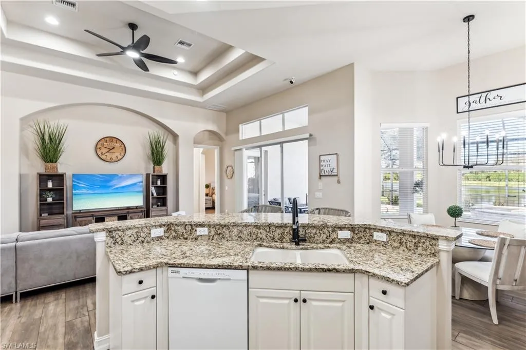 7821 Ashton RD, Naples, FL 34113,224088638