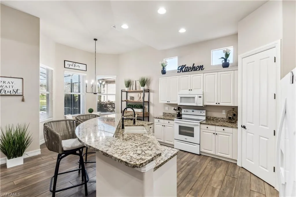 7821 Ashton RD, Naples, FL 34113,224088638