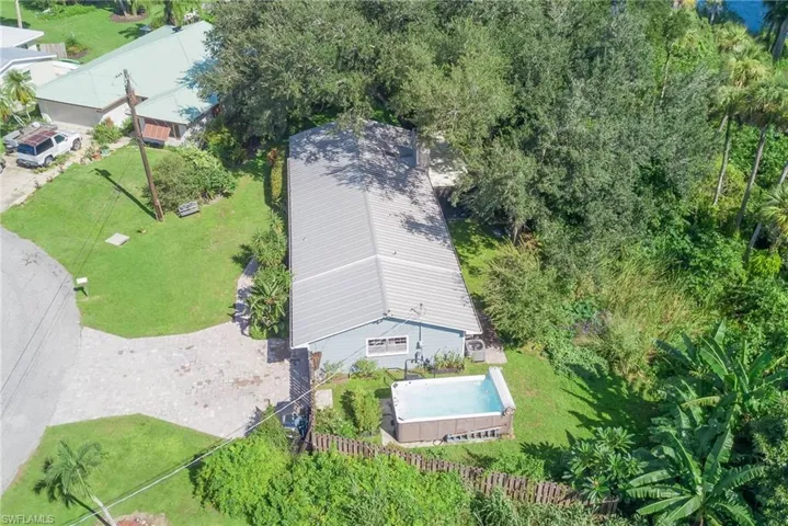 Aerial view of property and surrounding area