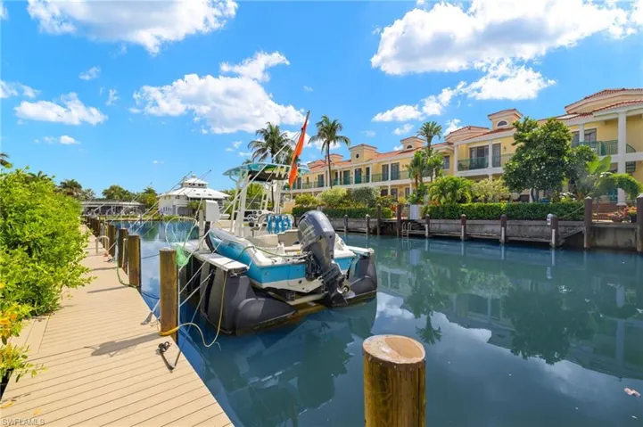 1140 Little Neck Ct D37, Naples, Florida 34102