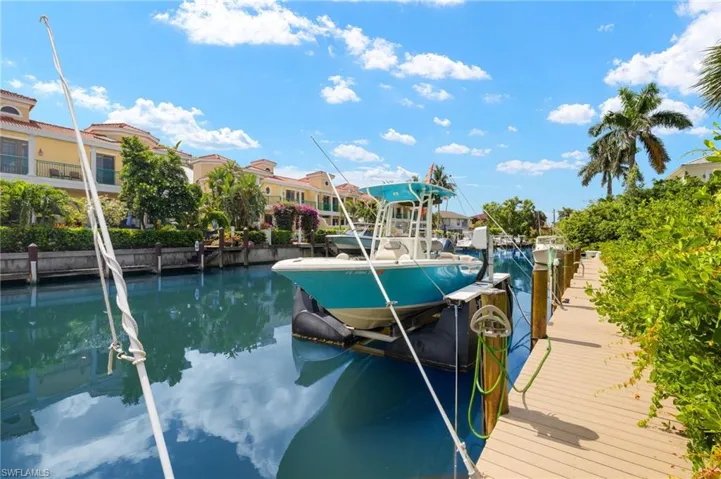1140 Little Neck Ct D37, Naples, Florida 34102