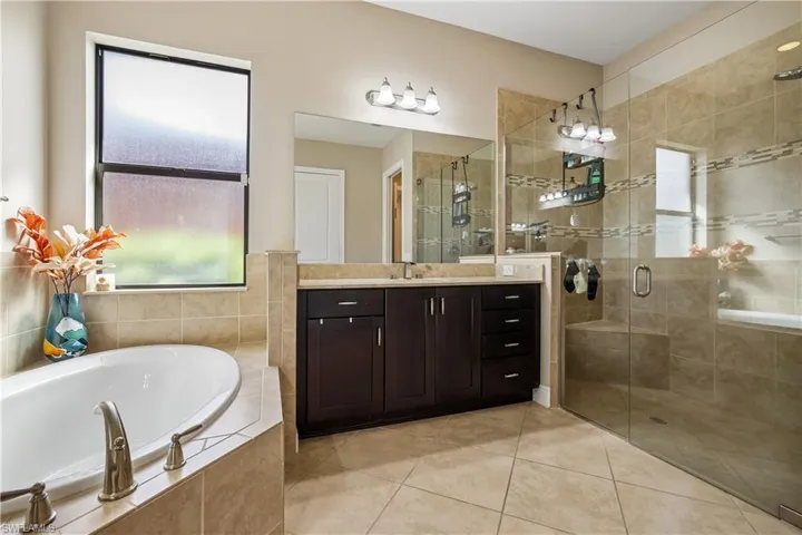 10100 Belcrest Blvd, Fort Myers, Florida 33913