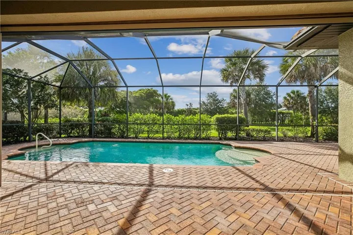 10100 Belcrest Blvd, Fort Myers, Florida 33913