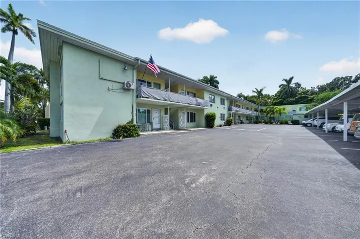 2544 1st St 108, Fort Myers, Florida 33901