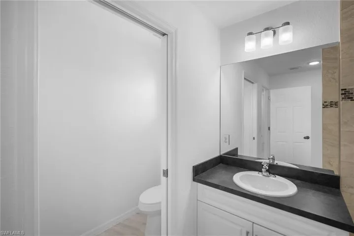 1015 Nw 8th Ter, Cape Coral Fl 33993