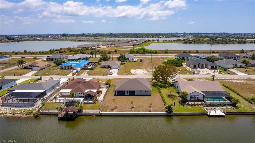 1015 Nw 8th Ter, Cape Coral Fl 33993