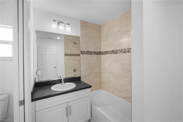 1015 Nw 8th Ter, Cape Coral Fl 33993