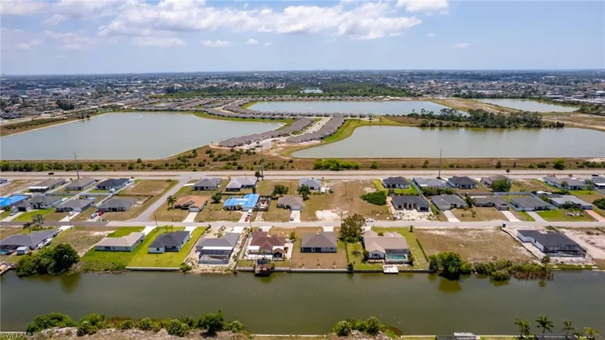 1015 Nw 8th Ter, Cape Coral Fl 33993