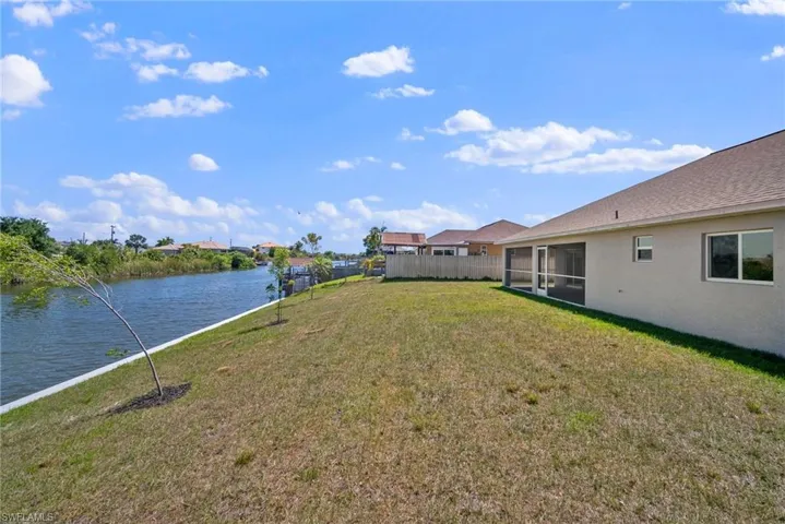 1015 Nw 8th Ter, Cape Coral Fl 33993