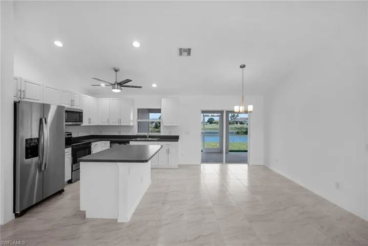 1015 Nw 8th Ter, Cape Coral Fl 33993